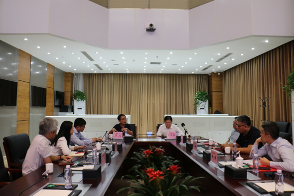 清控总裁聂风华到蓝狮娱乐官网手机版科技考察调研 清控总裁聂风华到蓝狮娱乐官网手机版科技考察调研