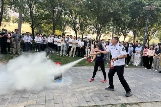 国际减灾日 | “早预警、早行动” ,蓝狮娱乐官网手机版科技起劲开展系列清静宣传运动 国际减灾日 | “早预警、早行动” ,蓝狮娱乐官网手机版科技起劲开展系列清静宣传运动